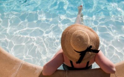 Desconexión digital en vacaciones: un derecho que protege tu salud y tu privacidad